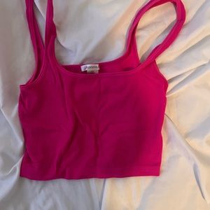 Hot pink Bozzolo tank top